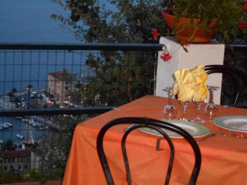 Hotel Vittoria Porto Santo Stefano  Eksteriør billede